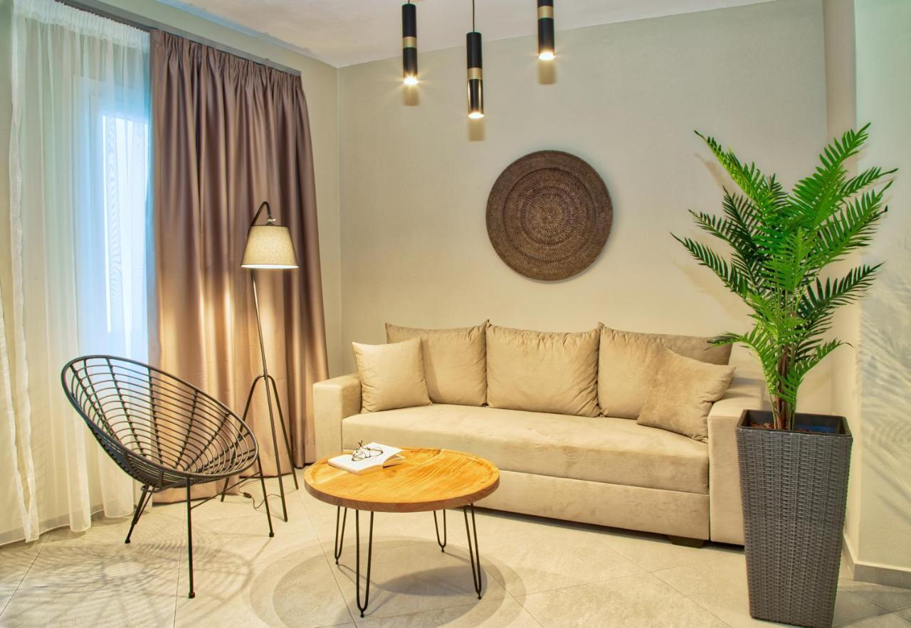Corali Suites Andros บาทซี ภายนอก รูปภาพ