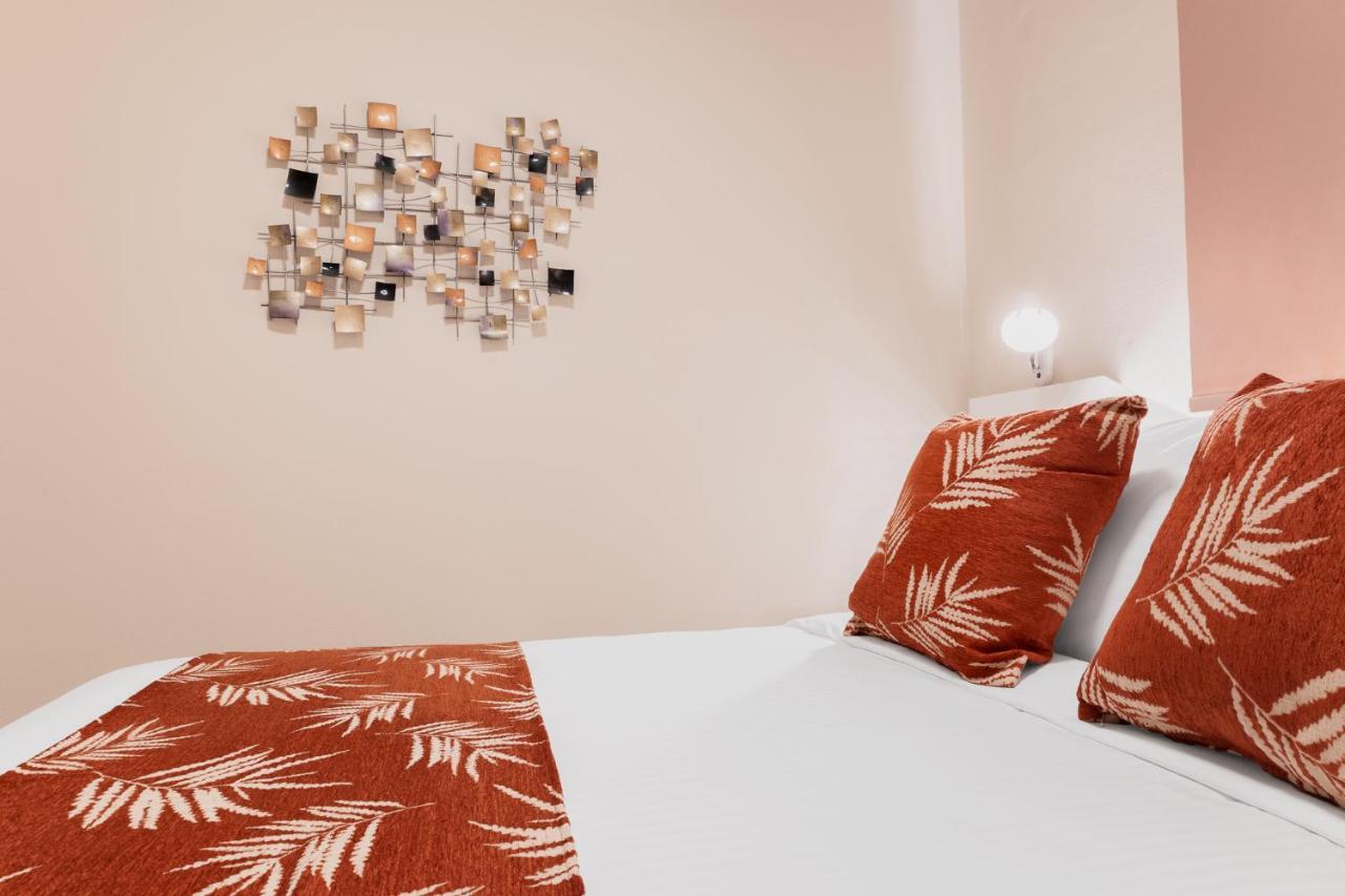Corali Suites Andros บาทซี ภายนอก รูปภาพ