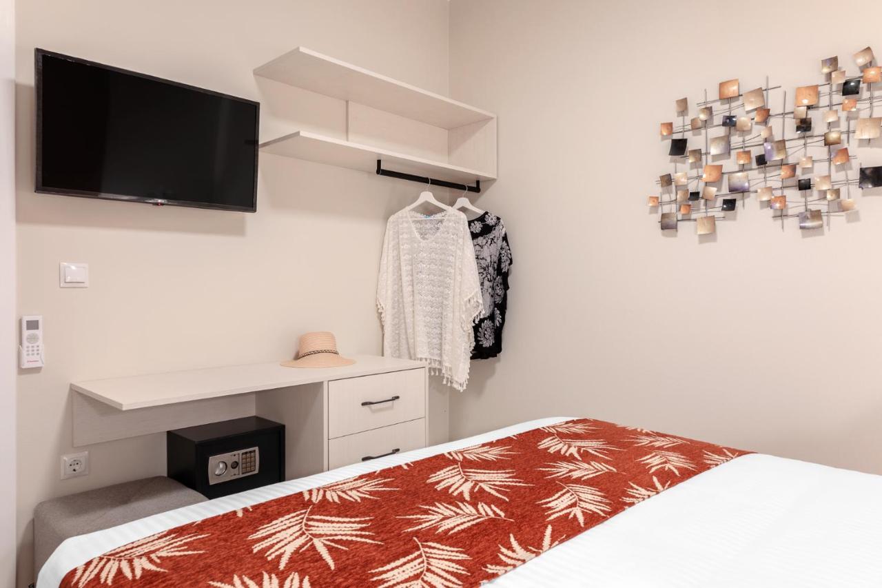 Corali Suites Andros บาทซี ภายนอก รูปภาพ