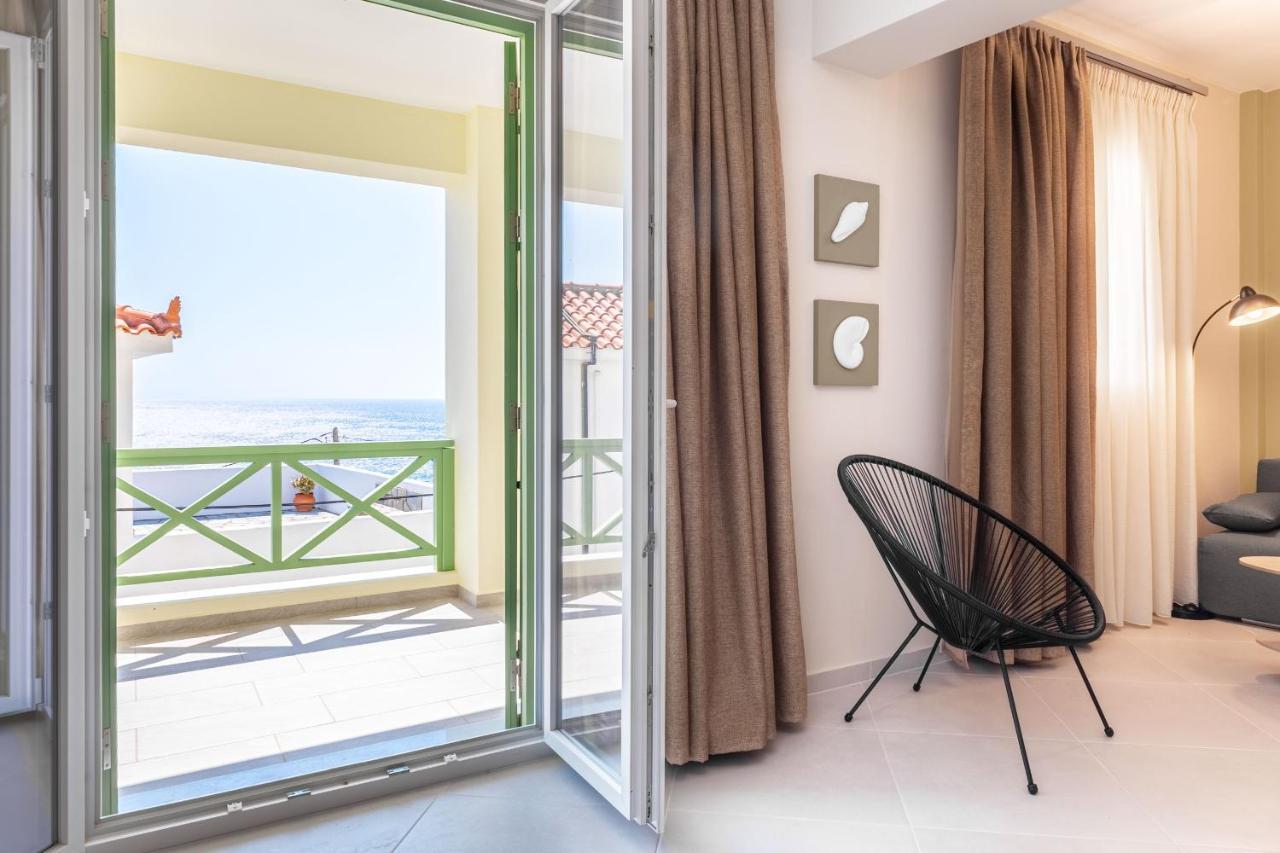 Corali Suites Andros บาทซี ภายนอก รูปภาพ