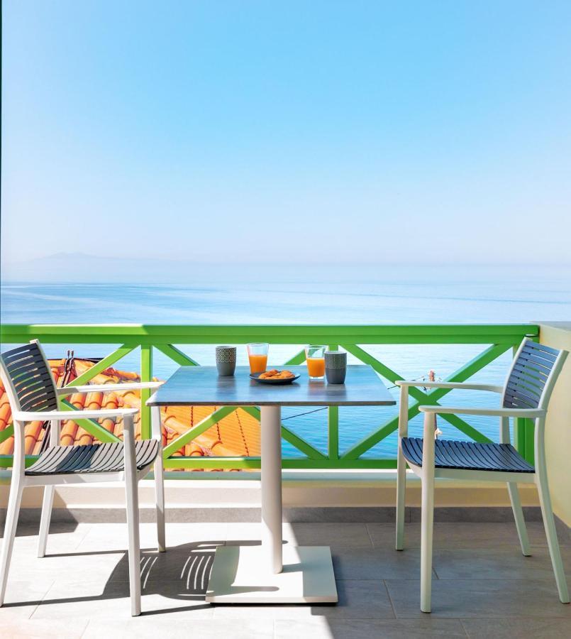 Corali Suites Andros บาทซี ภายนอก รูปภาพ